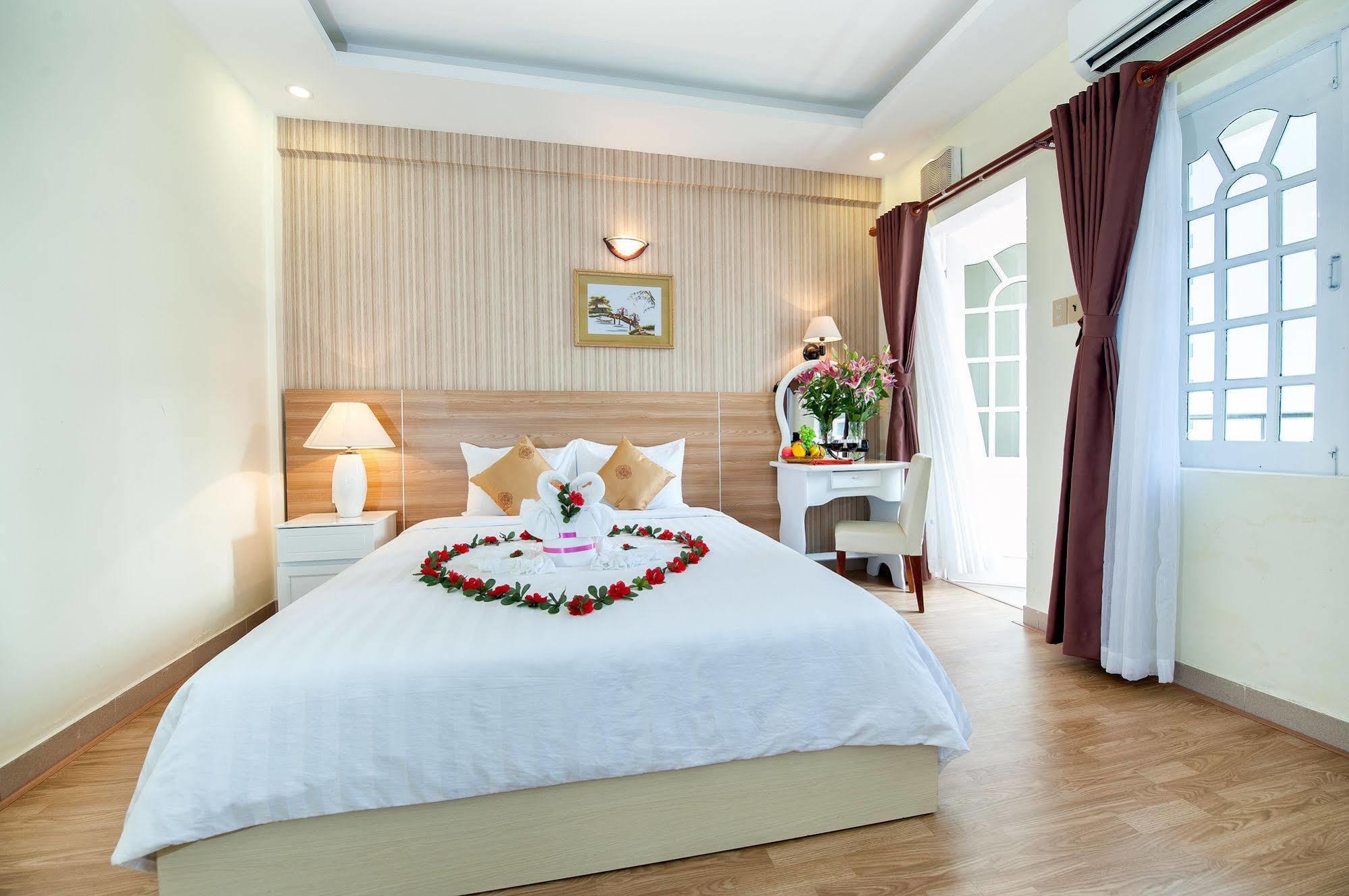 Palm Beach Hotel Nha Trang Eksteriør billede